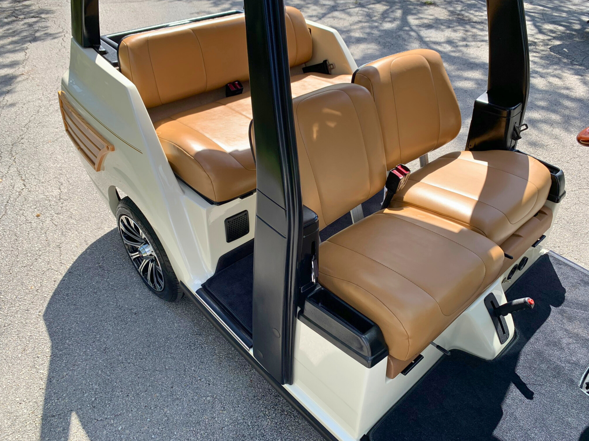 2026 Western Lido HP Lithium-Ion 4 Seater Golf Cart - Image 8