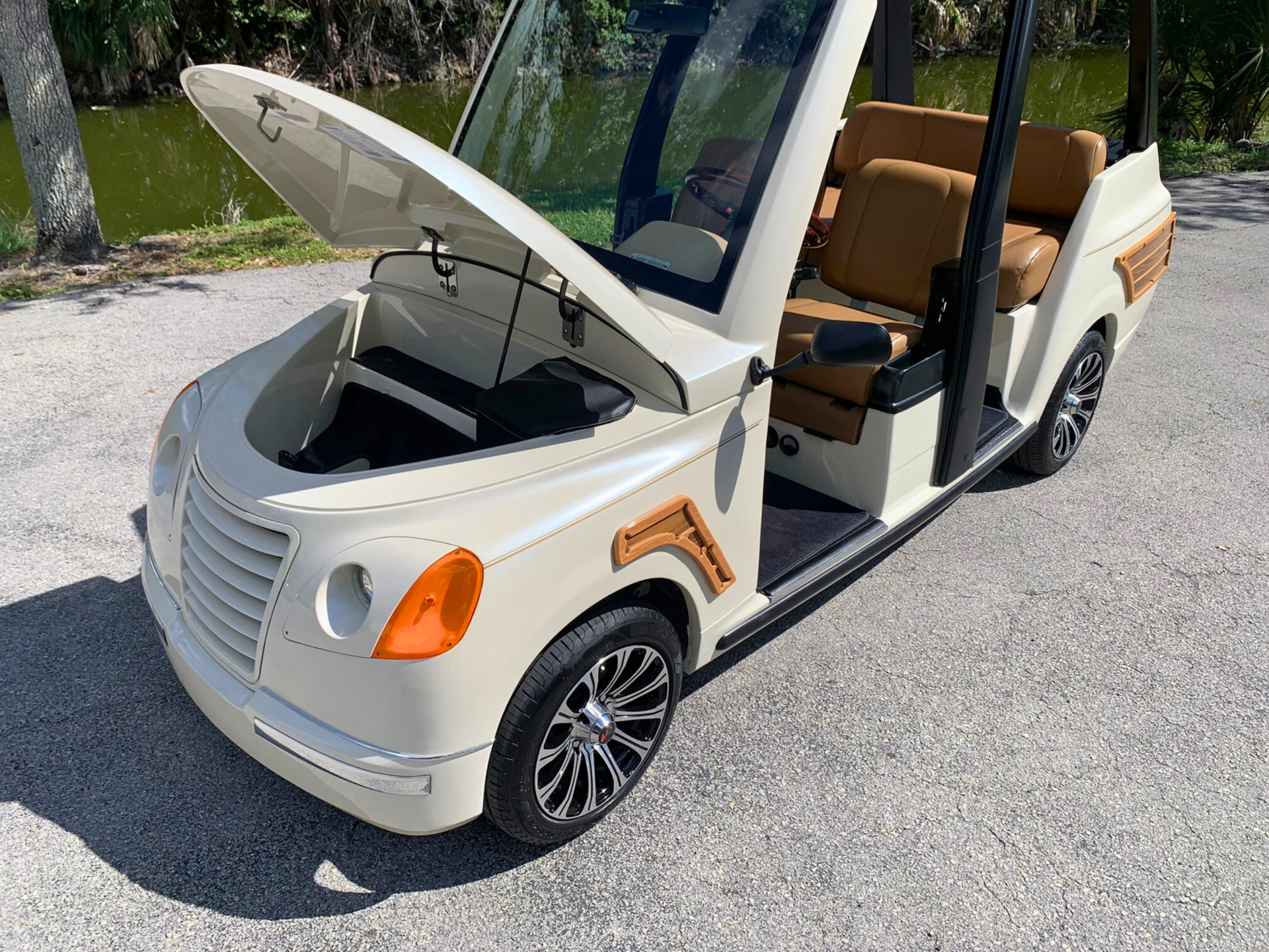2026 Western Lido HP Lithium-Ion 4 Seater Golf Cart - Image 2